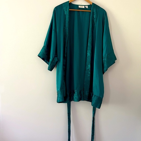 Vintage Victoria's Secret Emerald Green Robe Tie Waist One Size - Picture 15 of 15